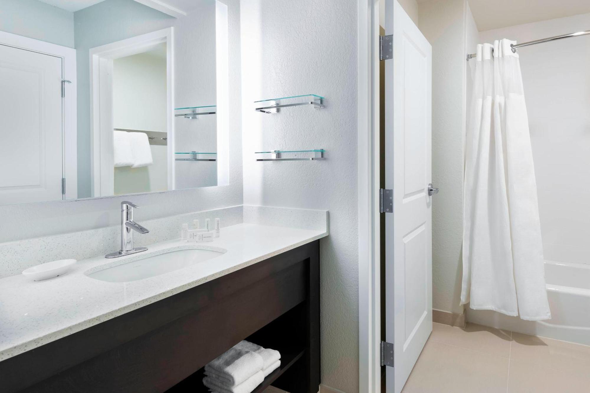 Residence Inn Tampa Sabal Park/Brandon Dış mekan fotoğraf
